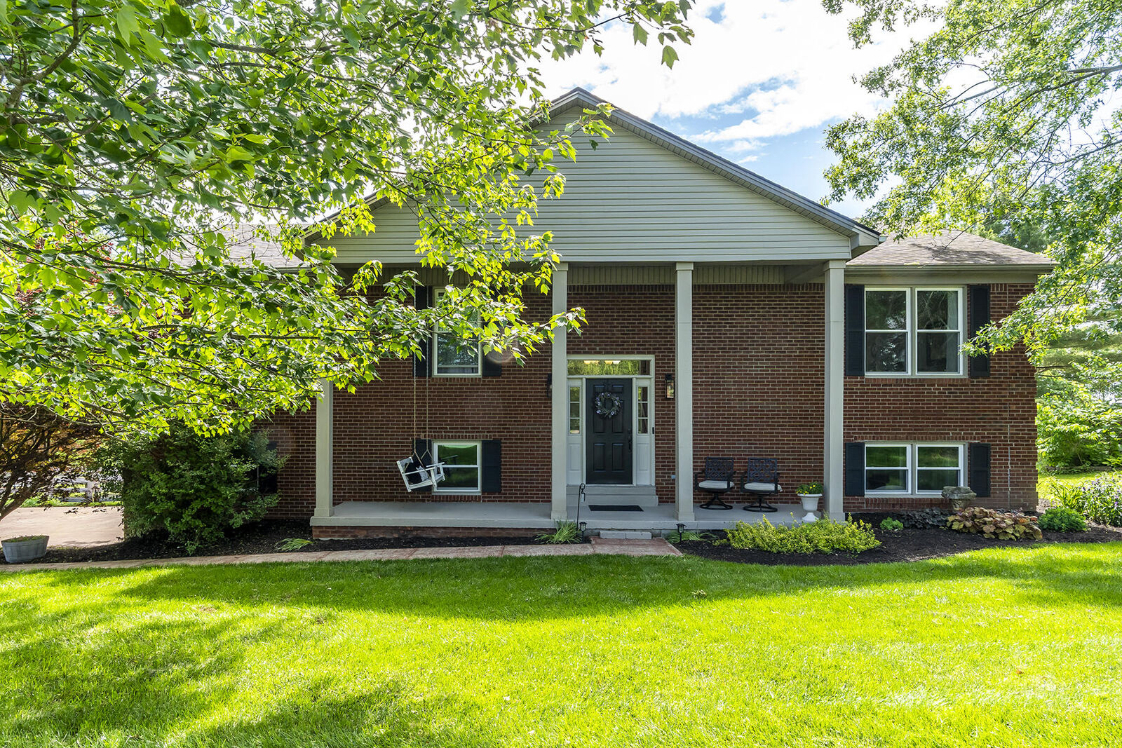 Property Photo:  2018 East Court  KY 40475