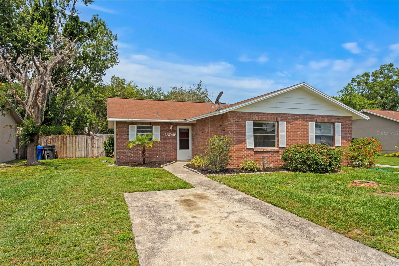 Property Photo: 13046 Leverington Street FL 33624
