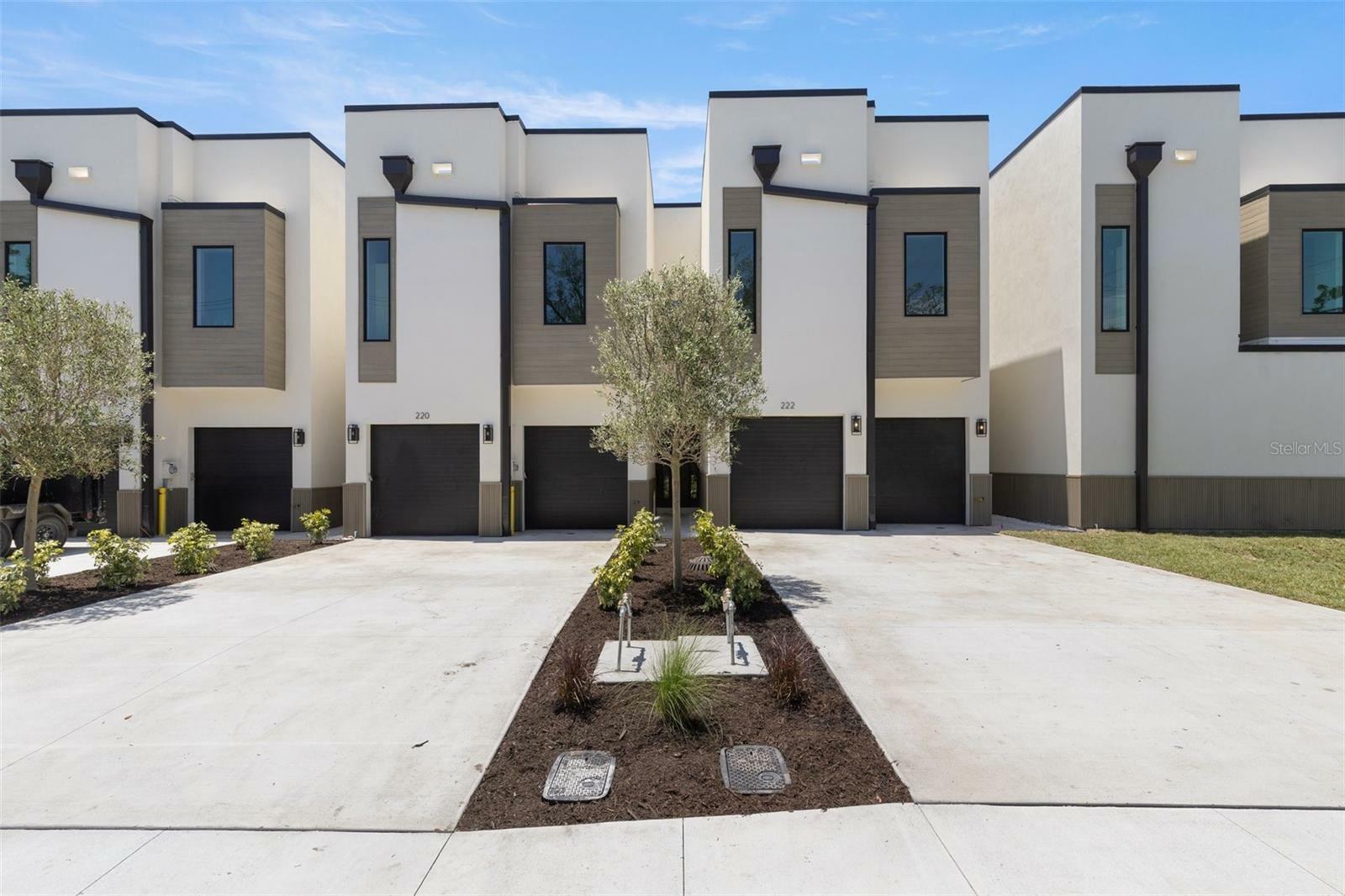 Property Photo: 218 Hesperides Street N FL 33609