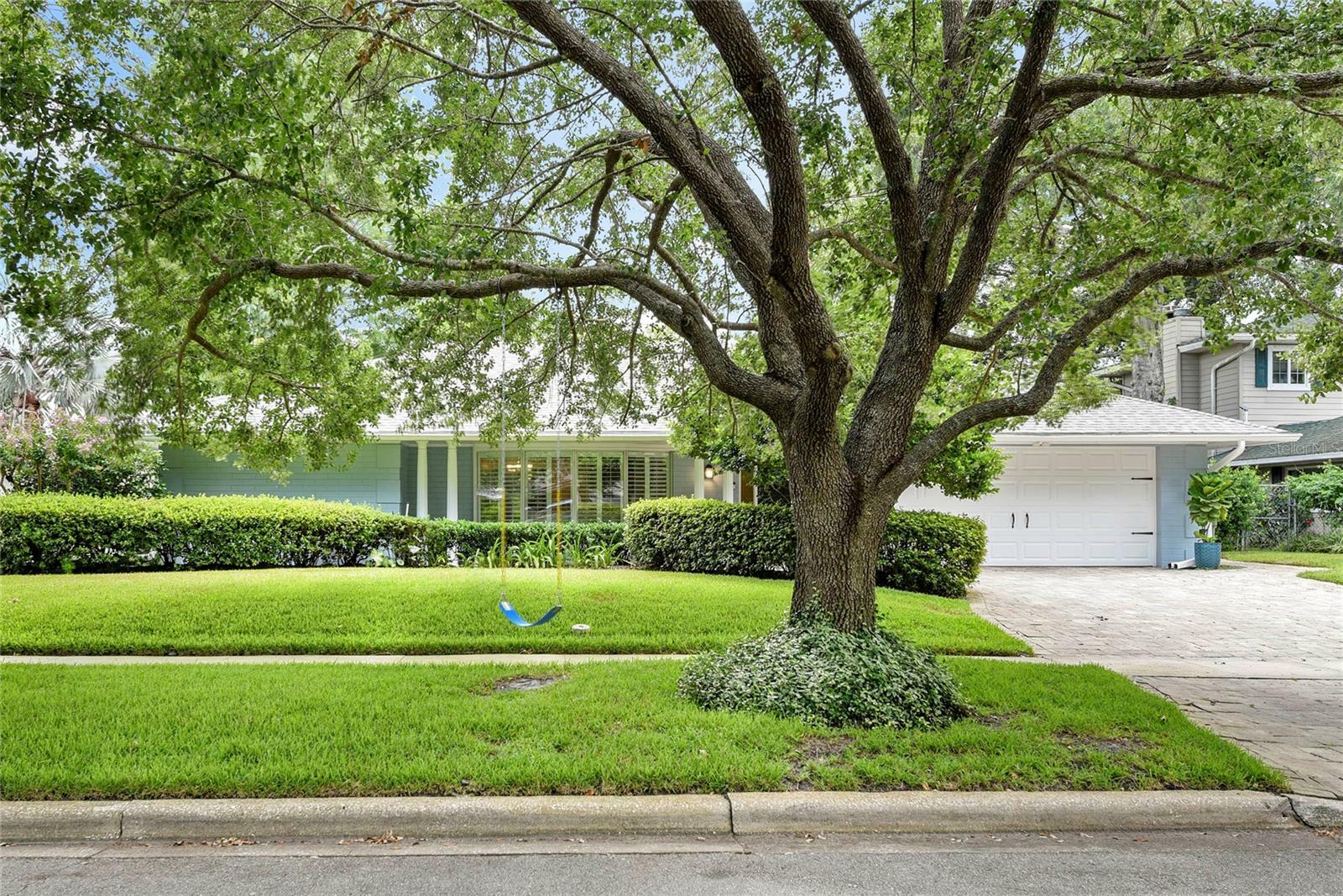 Property Photo: 627 Darcey Drive FL 32792