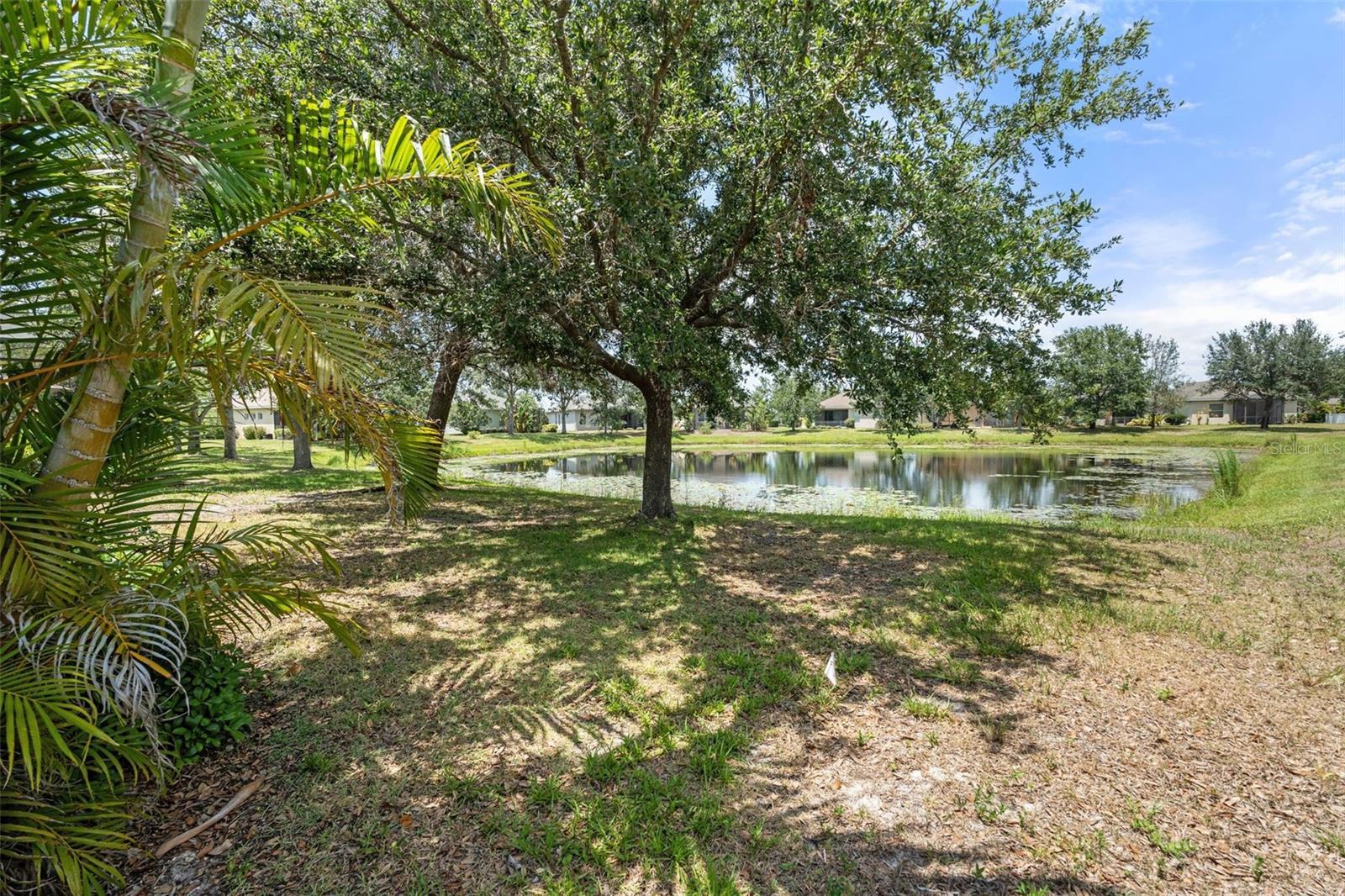 Property Photo: 5047 Newport News Circle FL 34211