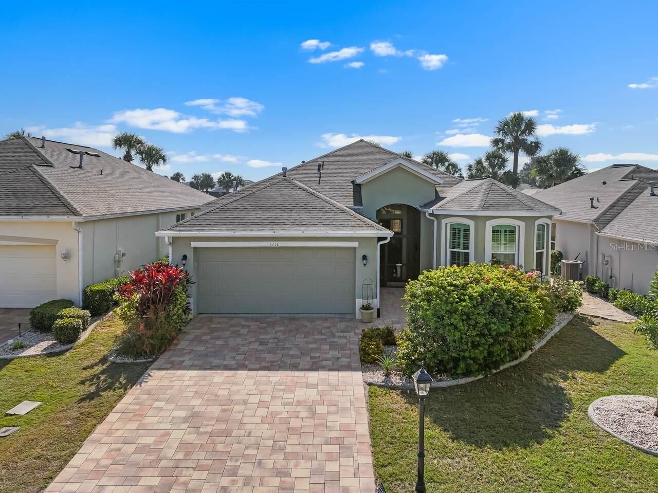 Property Photo:  1110 Jasmine Creek Court  FL 33573 