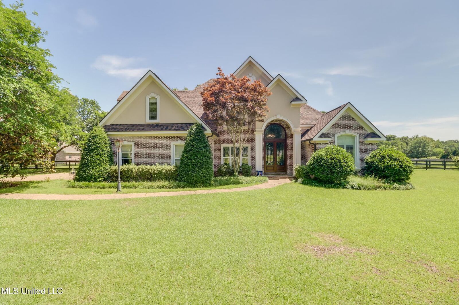 Property Photo:  23131 Stablewood Circle  MS 39571 