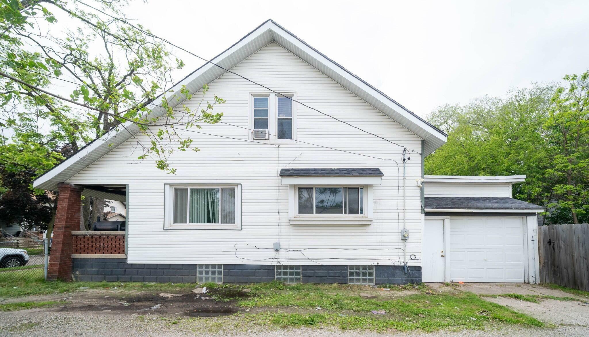 Property Photo: 13 Rena Street SW MI 49507