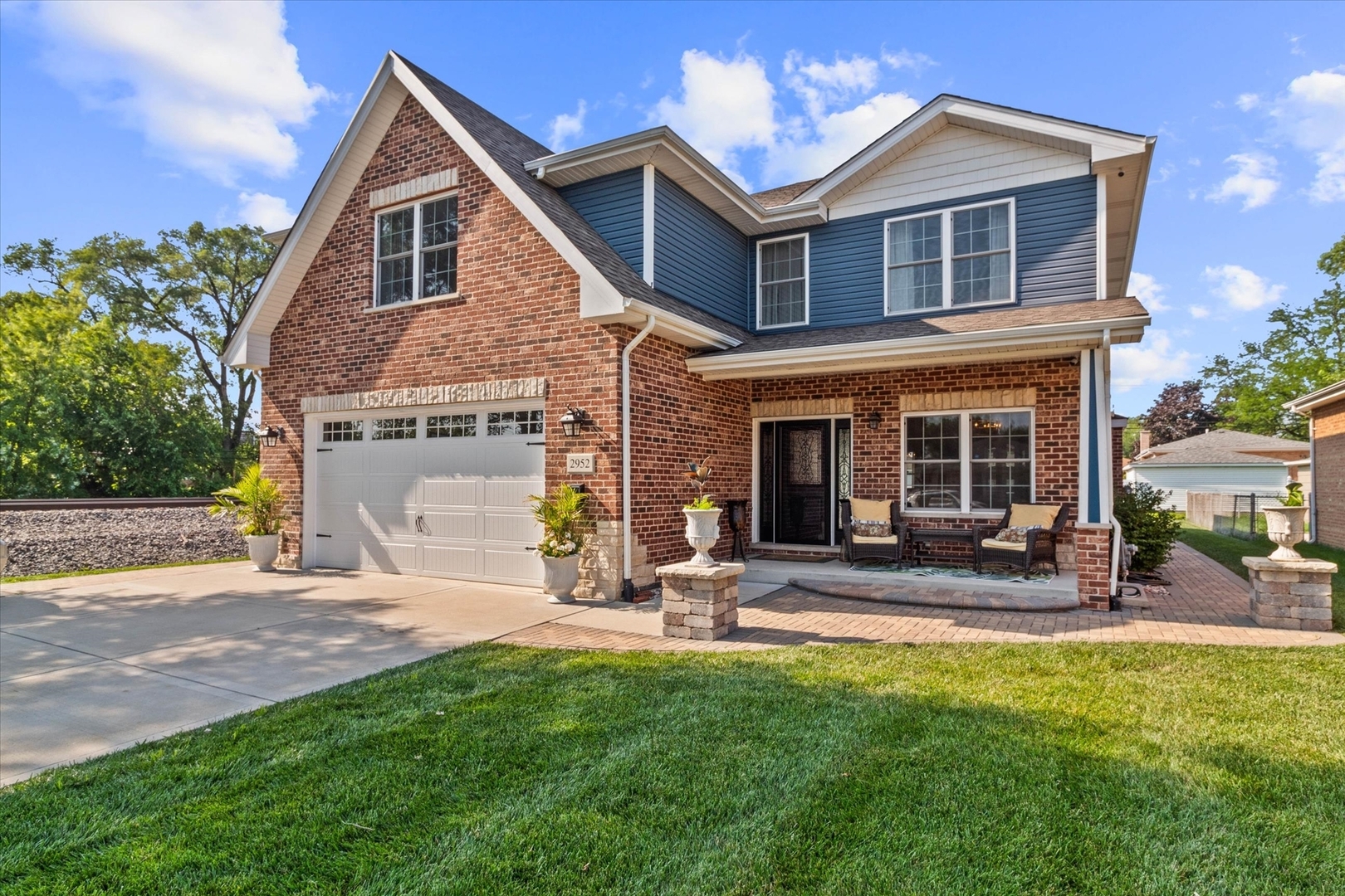Property Photo: 2952 W 100th Place IL 60805