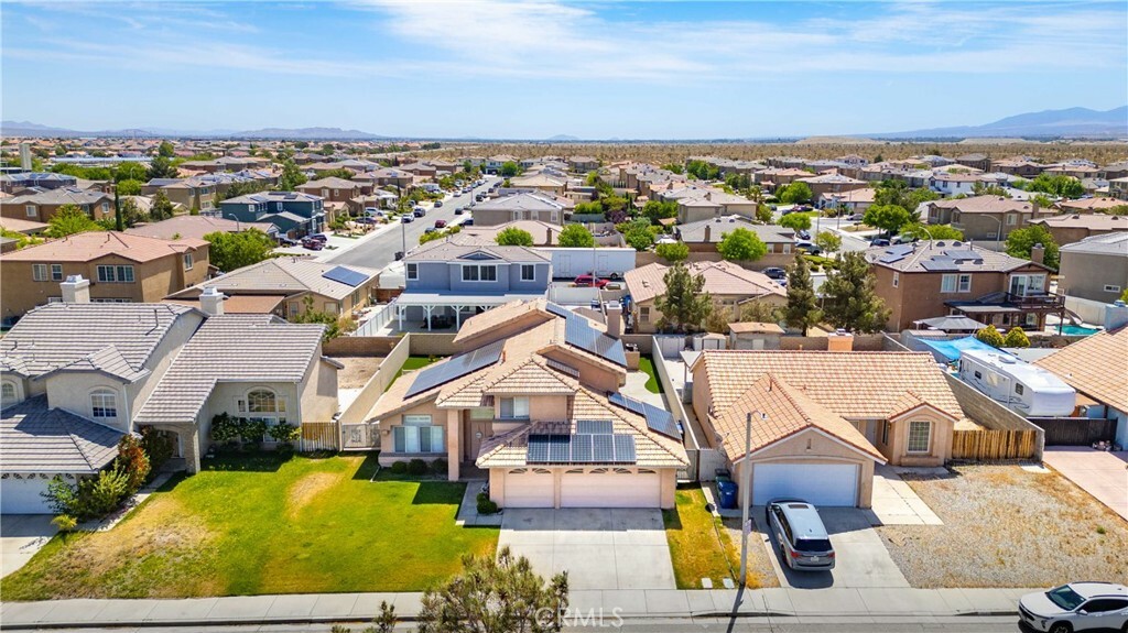 Property Photo:  37104 57th Street E  CA 93552 