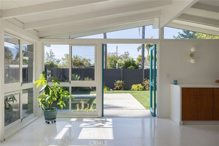 Property Photo:  7134 E Rosebay Street  CA 90808