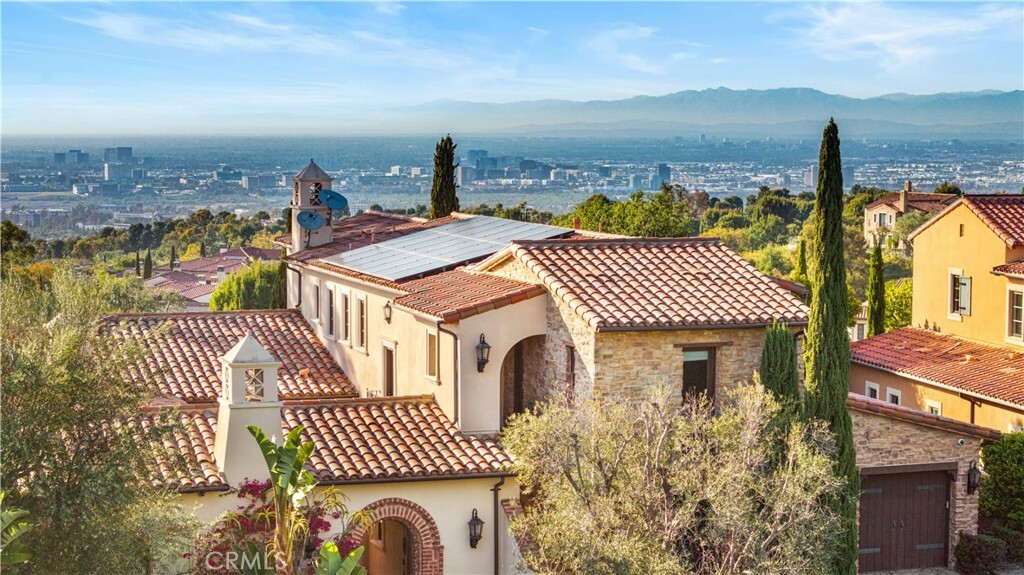 Property Photo:  59 Grandview  CA 92603 