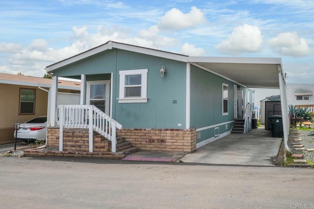 Property Photo: 501 Anita Space 21 CA 91911