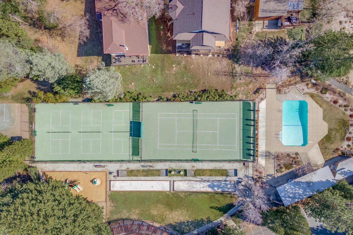 Property Photo:  119 Fairway Village Court  CA 95247 