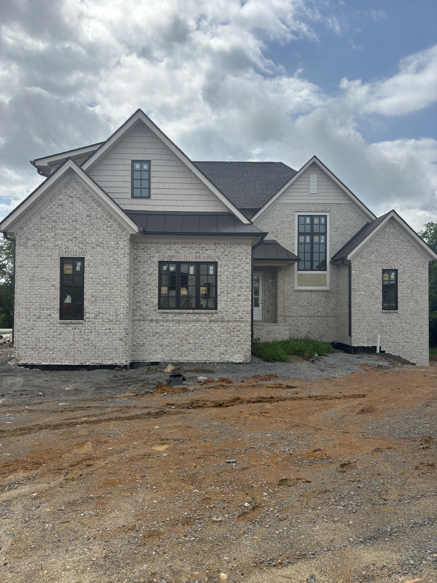 Property Photo:  306 Oaks Xing  TN 37087 