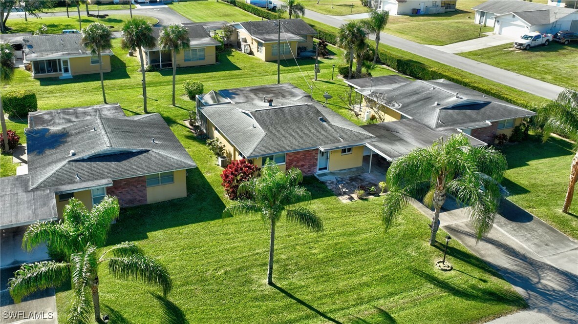 Property Photo:  2212 E 6th Street  FL 33936 