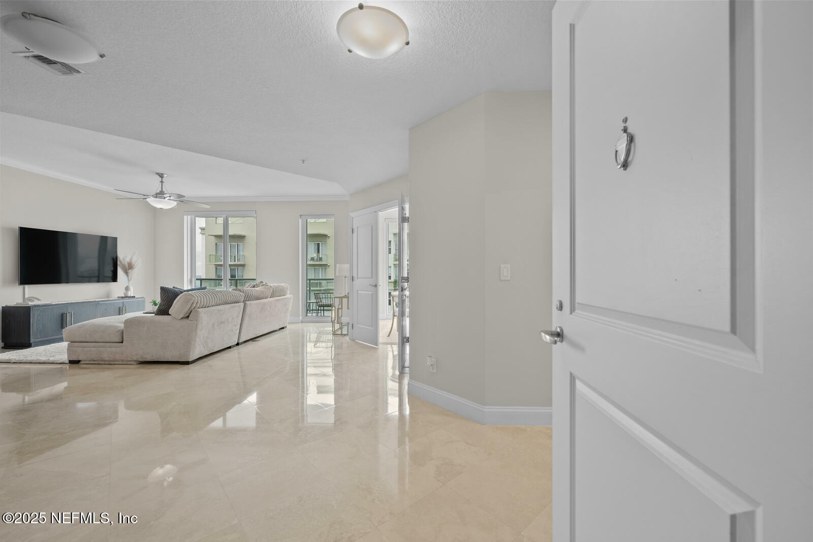Property Photo: 1431 Riverplace Boulevard 2603 FL 32207