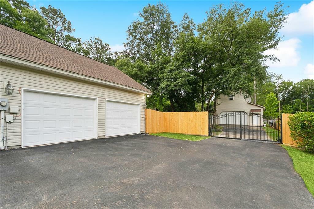 Property Photo: 21132 Mire Drive LA 70420