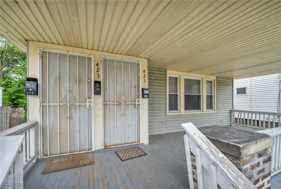 Property Photo:  423 E 152nd Street  OH 44110 