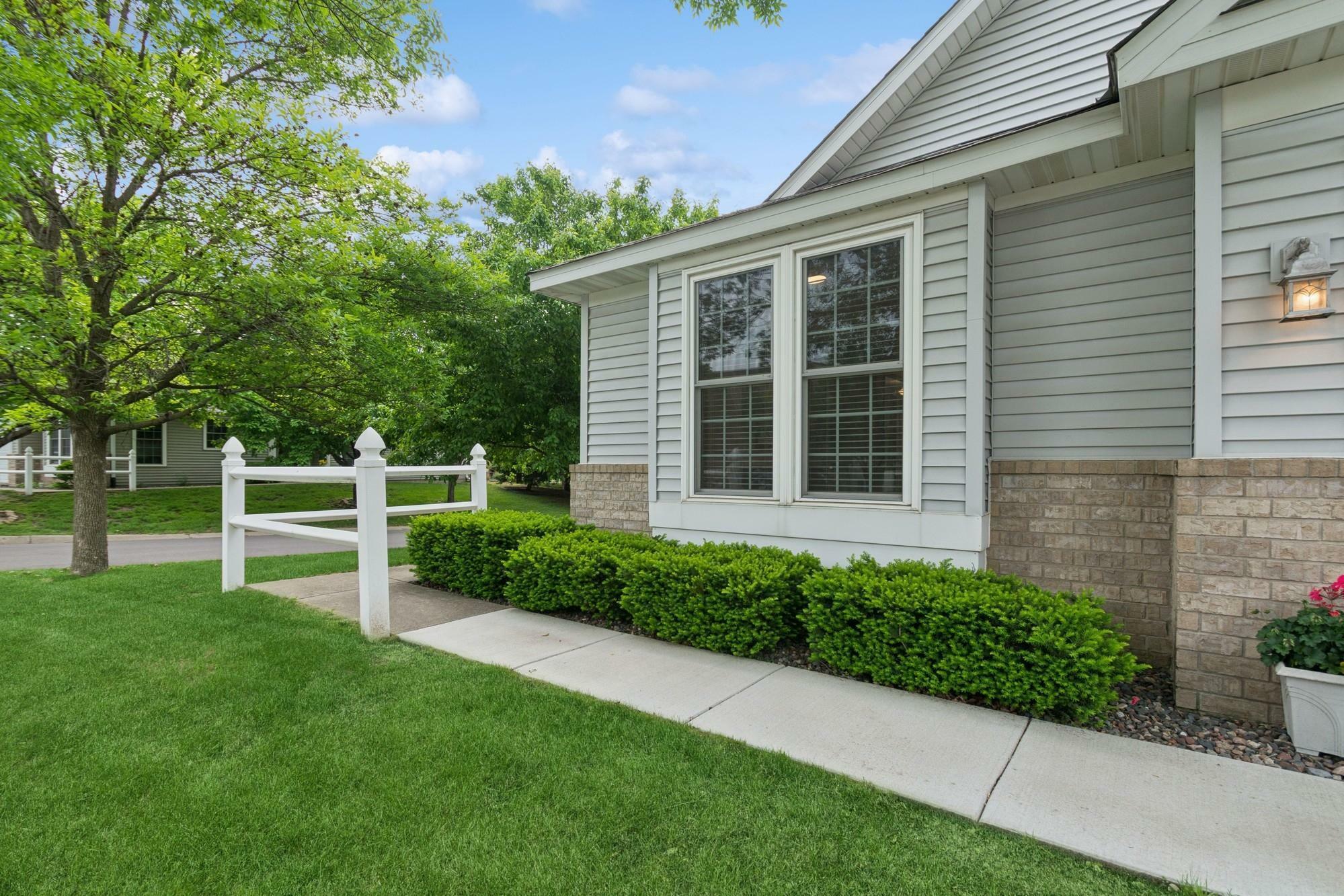 Property Photo:  483 Meadowood Lane  MN 55337 