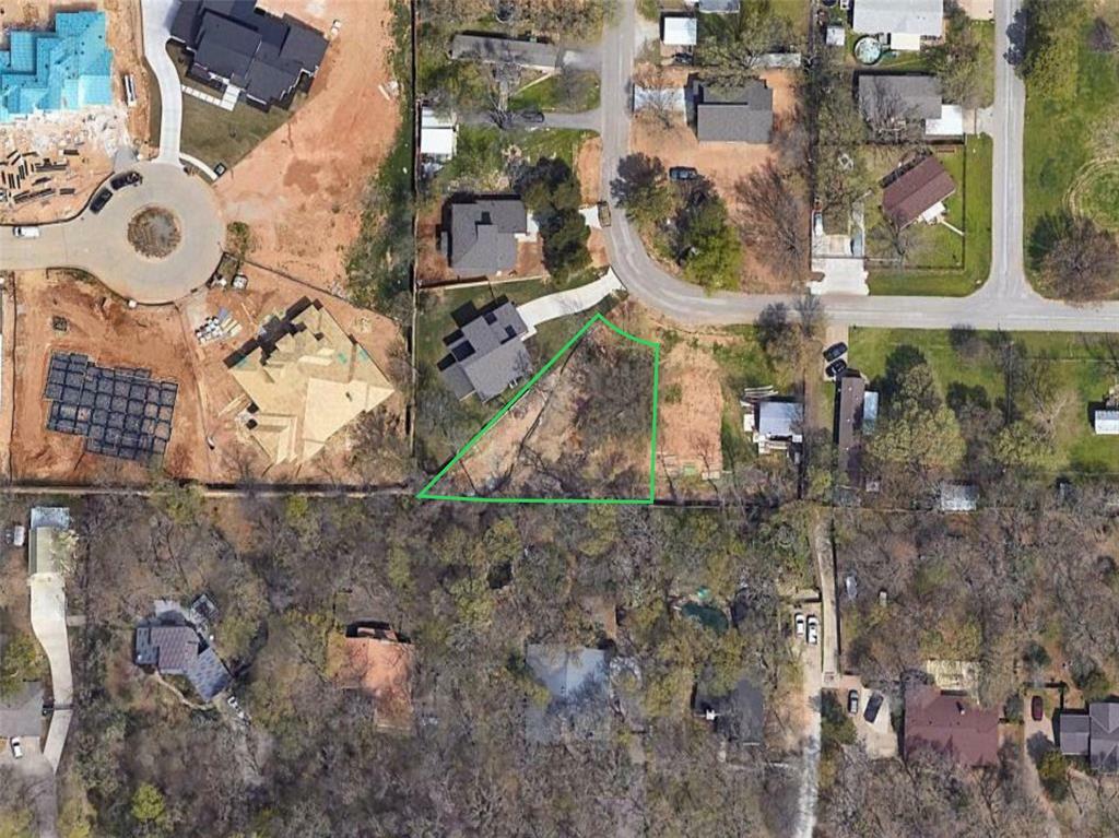 Property Photo:  1744 Highland Drive W  TX 76262 