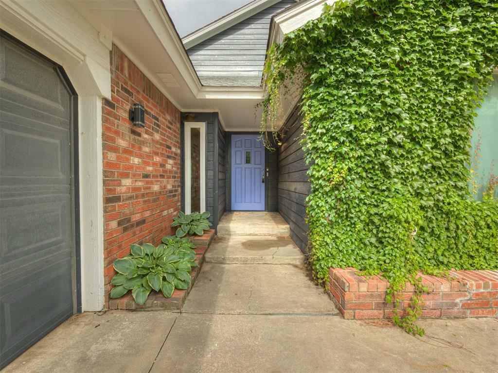 Property Photo: 6401 Saddleback Drive OK 73150