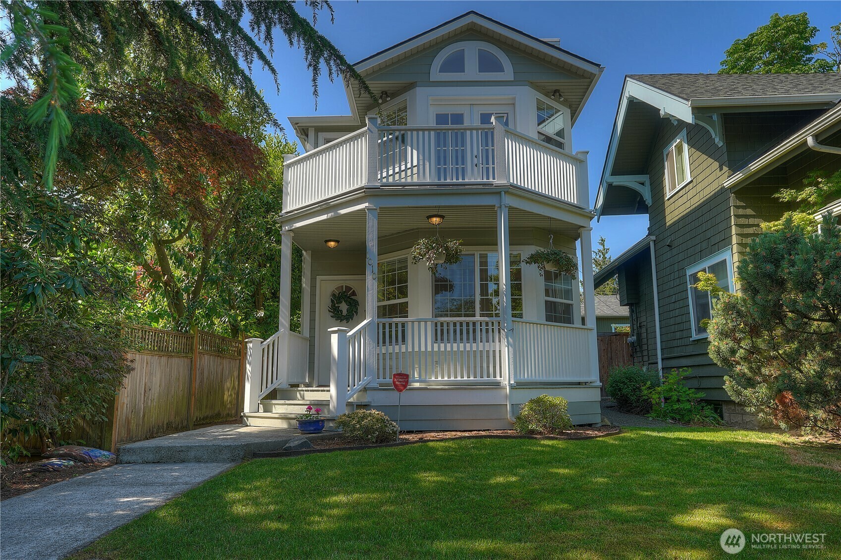 Property Photo: 1010 N Cushman Avenue WA 98403