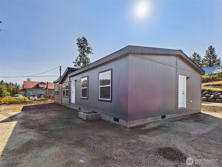 Property Photo:  720 S Jefferson Street  WA 99166 
