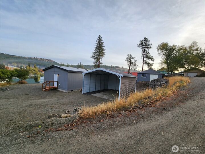 Property Photo:  720 S Jefferson Street  WA 99166 