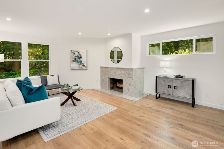 Property Photo:  14633 NE 40th Street K7  WA 98007 