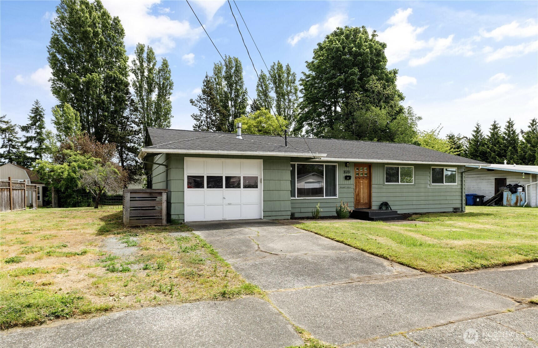 1020 SW Bowmer Street  Oak Harbor WA 98277 photo