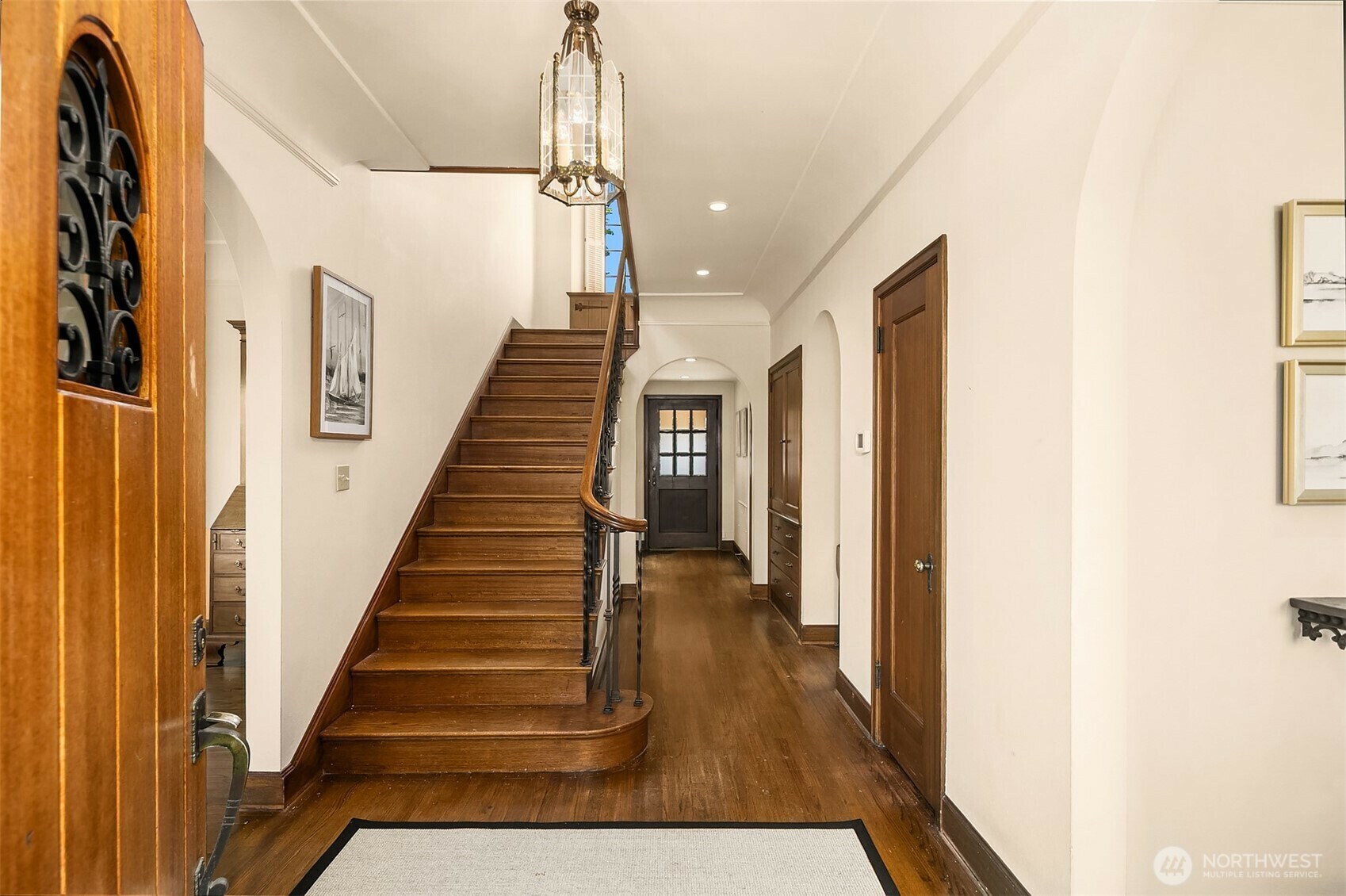 Property Photo: 4415 52nd Avenue NE WA 98105