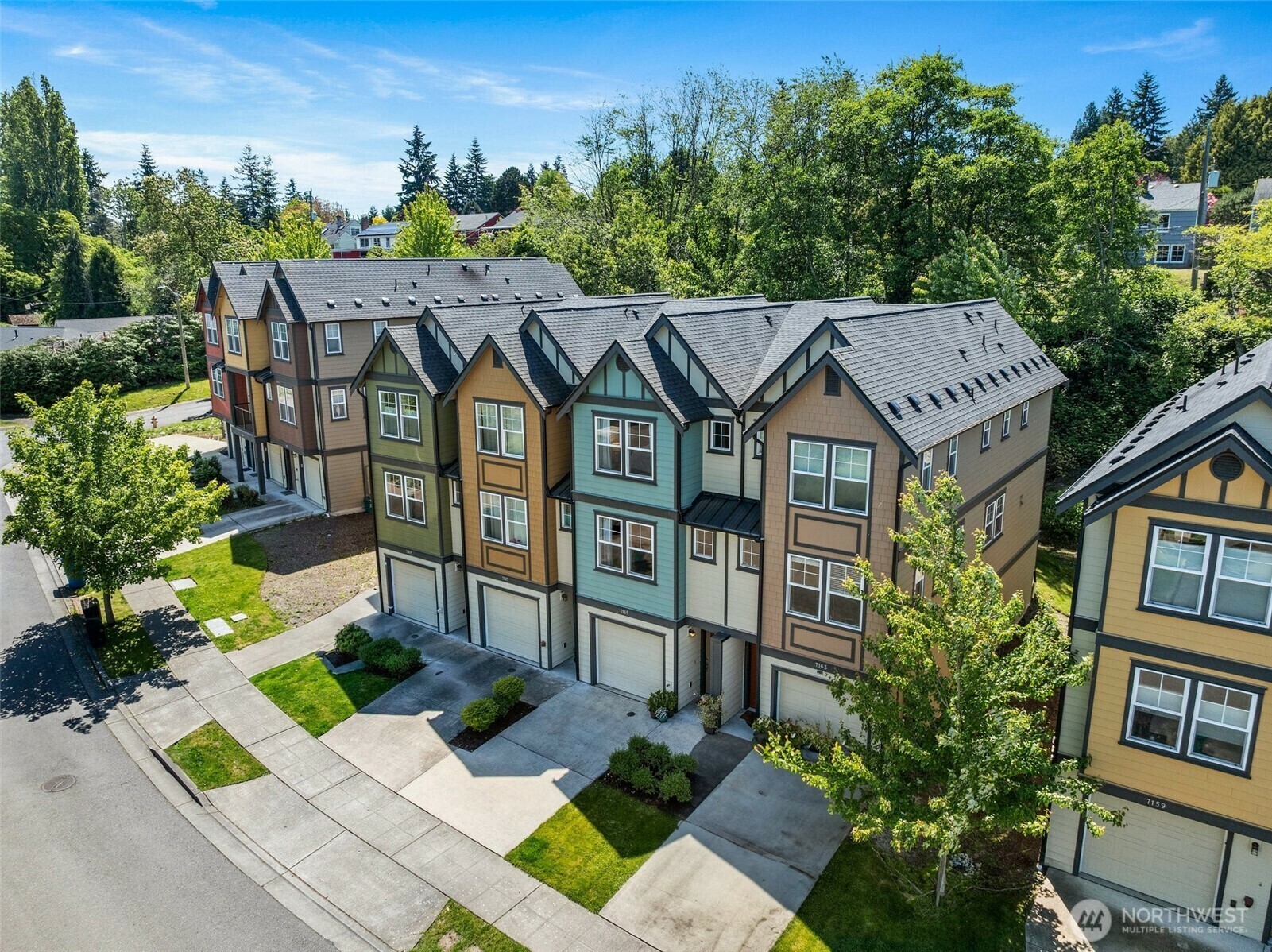 7165  27th Avenue SW  Seattle WA 98106 photo