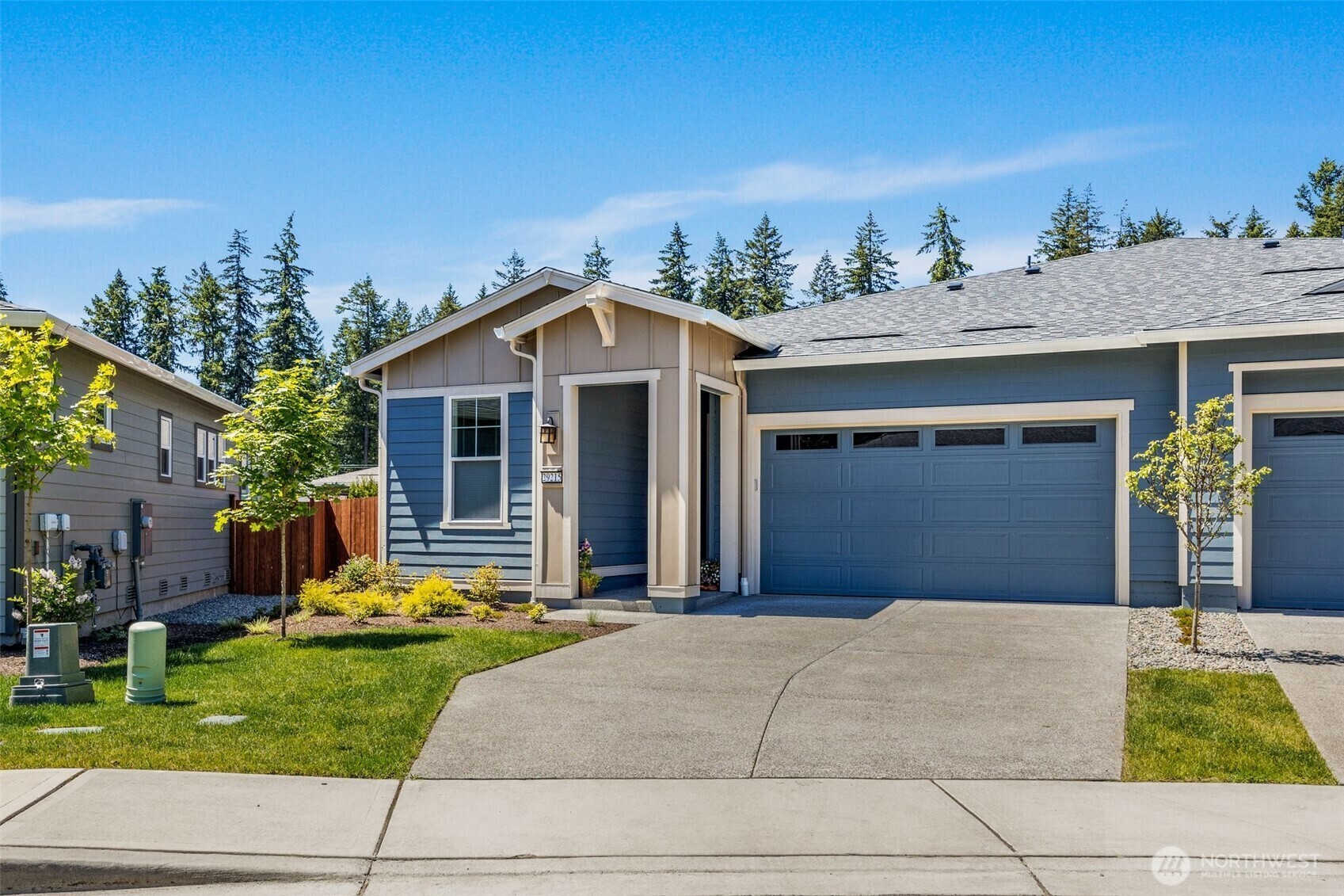 Property Photo: 29215 217th Court SE WA 98010
