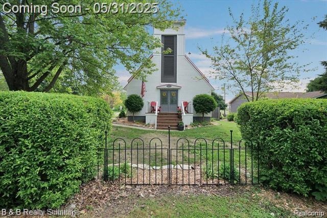 Property Photo: 6624 Jefferson Road MI 48461