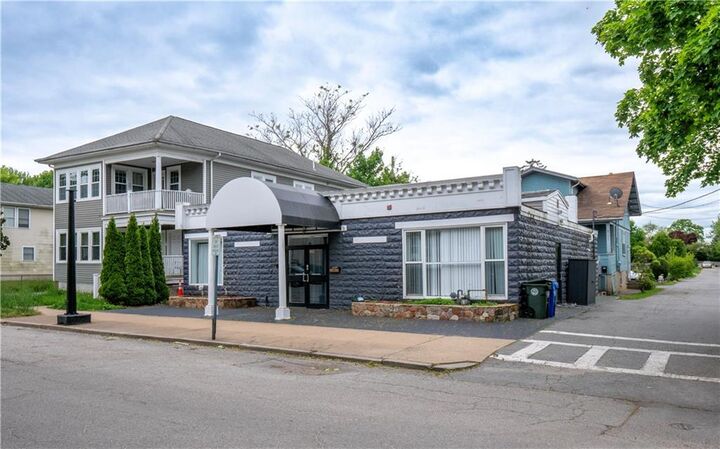 Property Photo:  413 High Street  RI 02809 