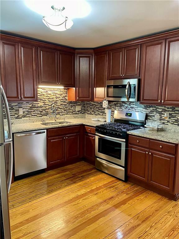 Property Photo: 86 Edgemere Avenue RI 02909
