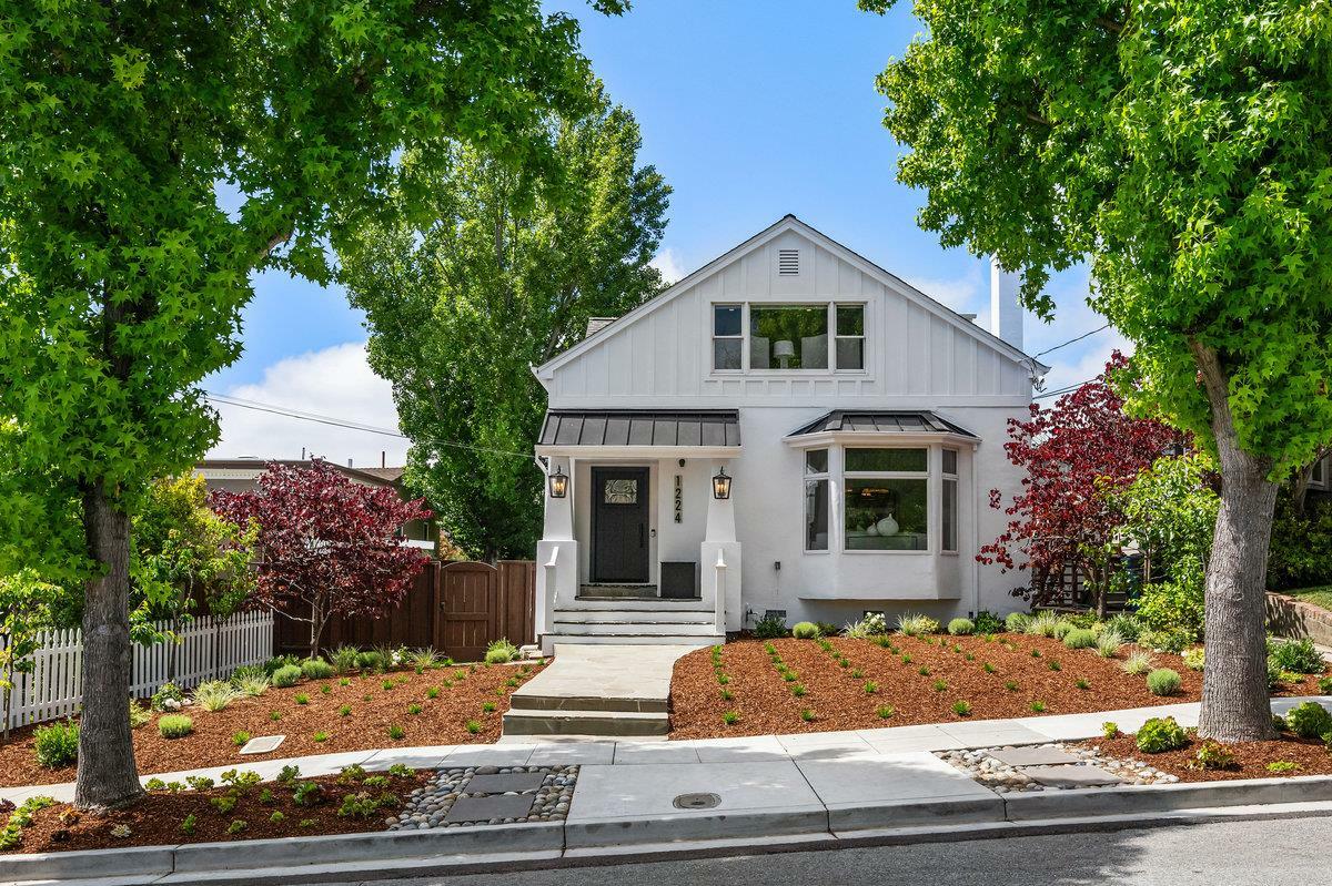 Property Photo: 1224 Edgehill Drive CA 94010
