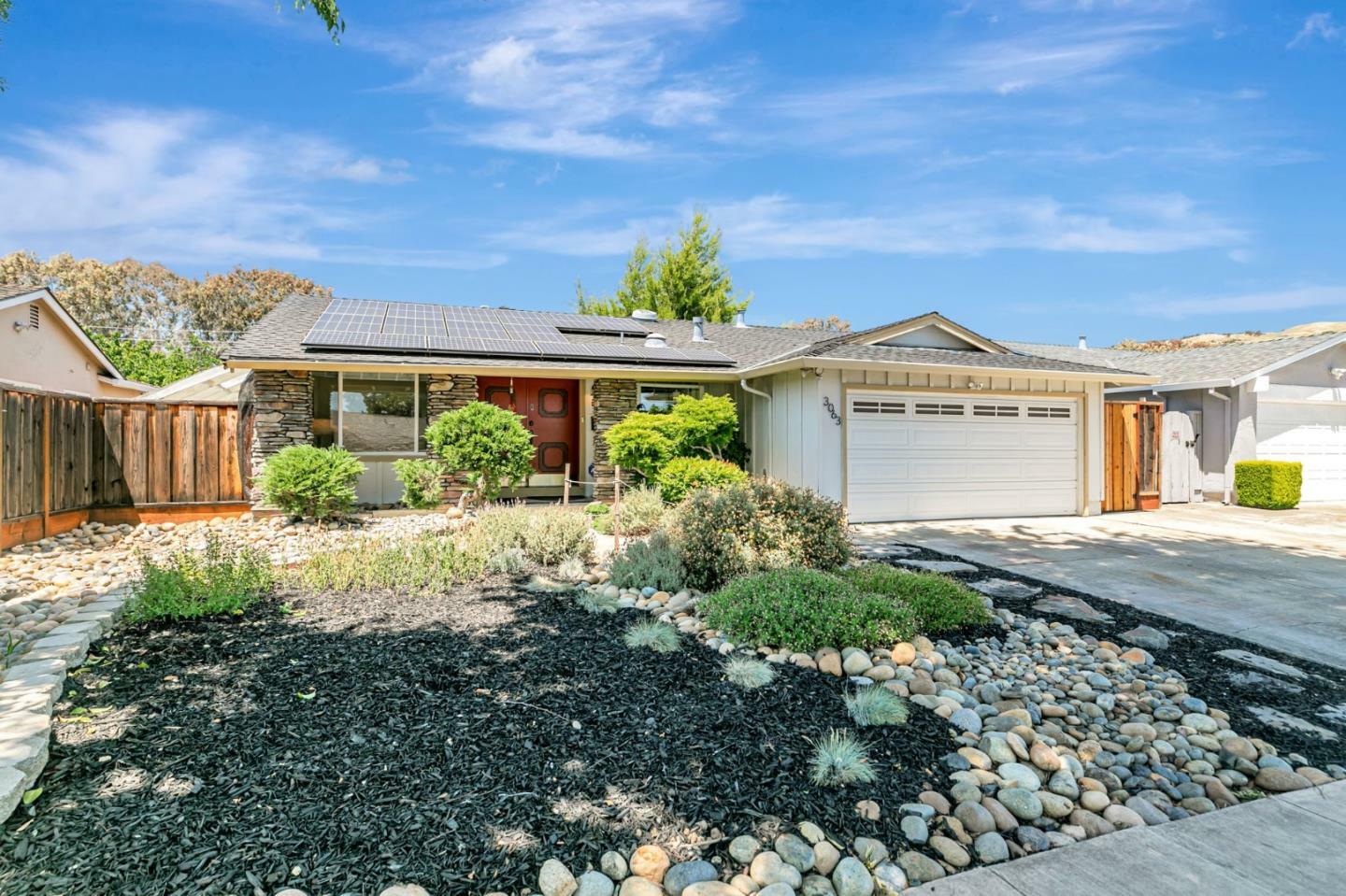 Property Photo: 3063 Lynview Drive CA 95148