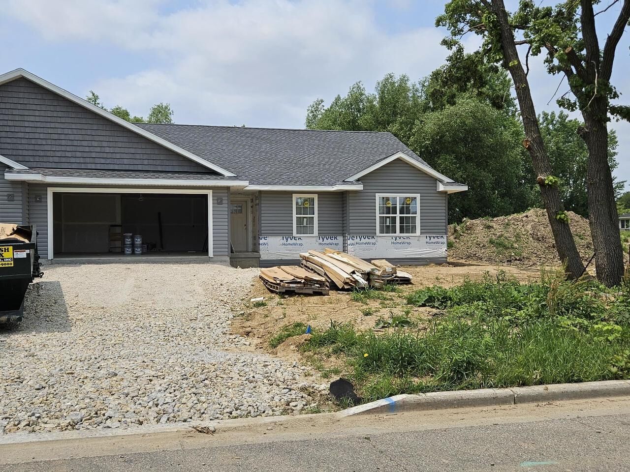 Property Photo: 3813 Avery Lane WI 53546