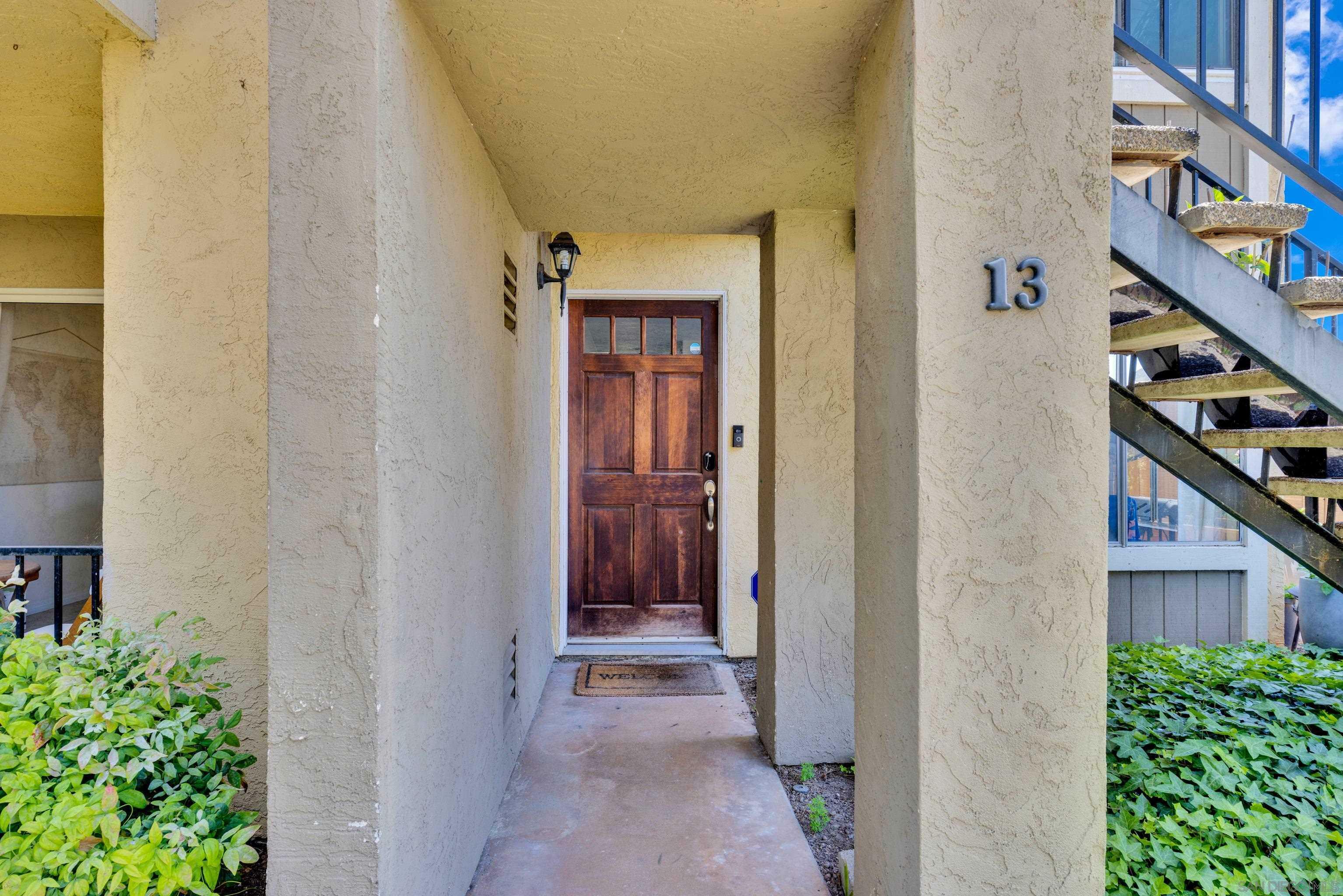Property Photo: 535 N Beech St 13 CA 92025