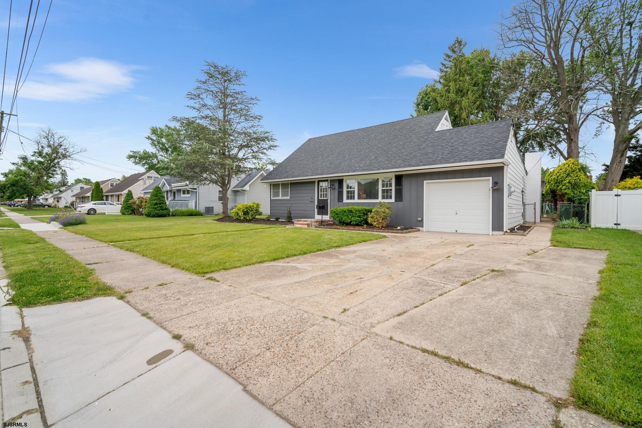 Property Photo: 118 Colwick Dr NJ 08244