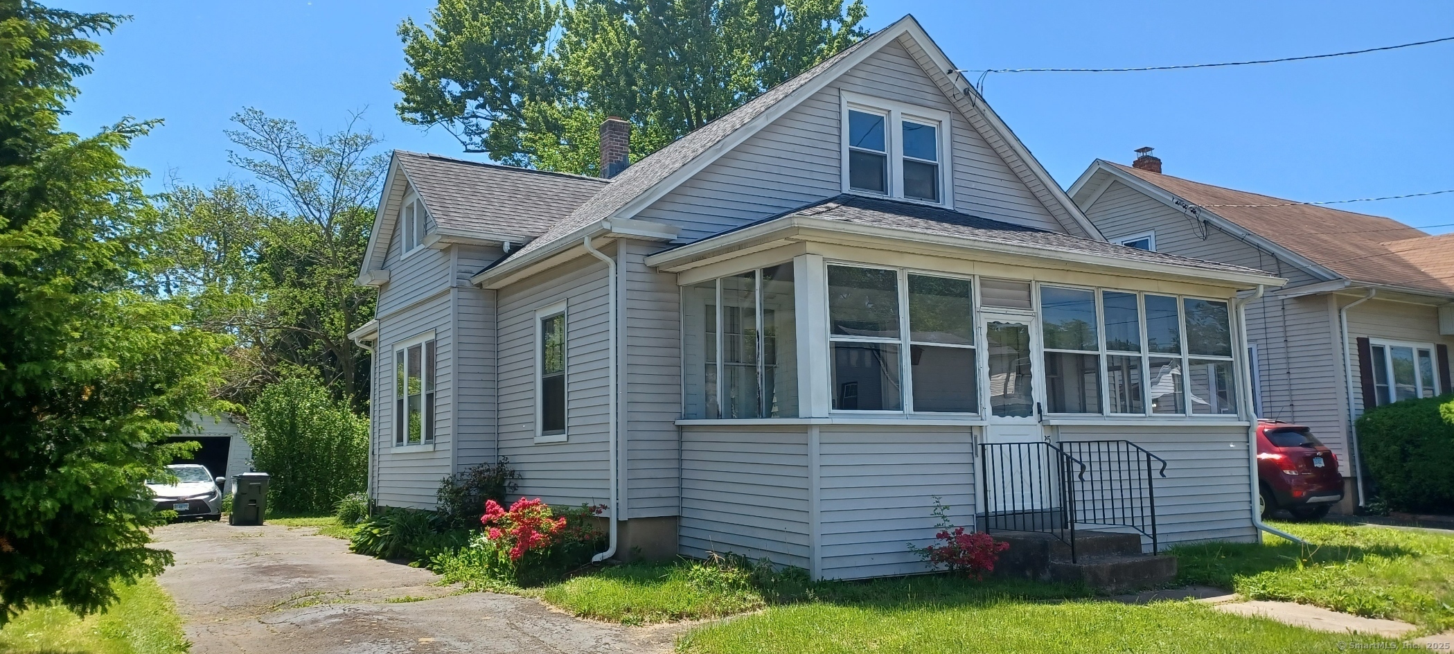 Property Photo: 25 Richard Road CT 06108