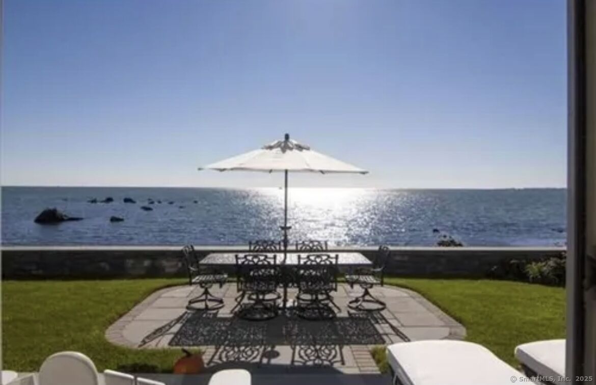 Property Photo:  25 West Shore Drive  CT 06475 