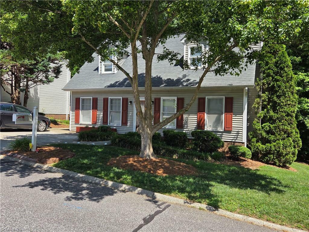 108 Edgedale Court  Kernersville NC 27284 photo