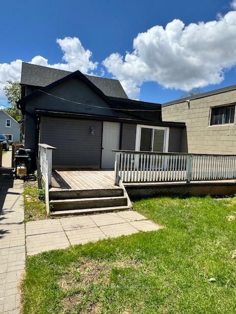 Property Photo:  99 Mill Street  ON L9W 1G9 
