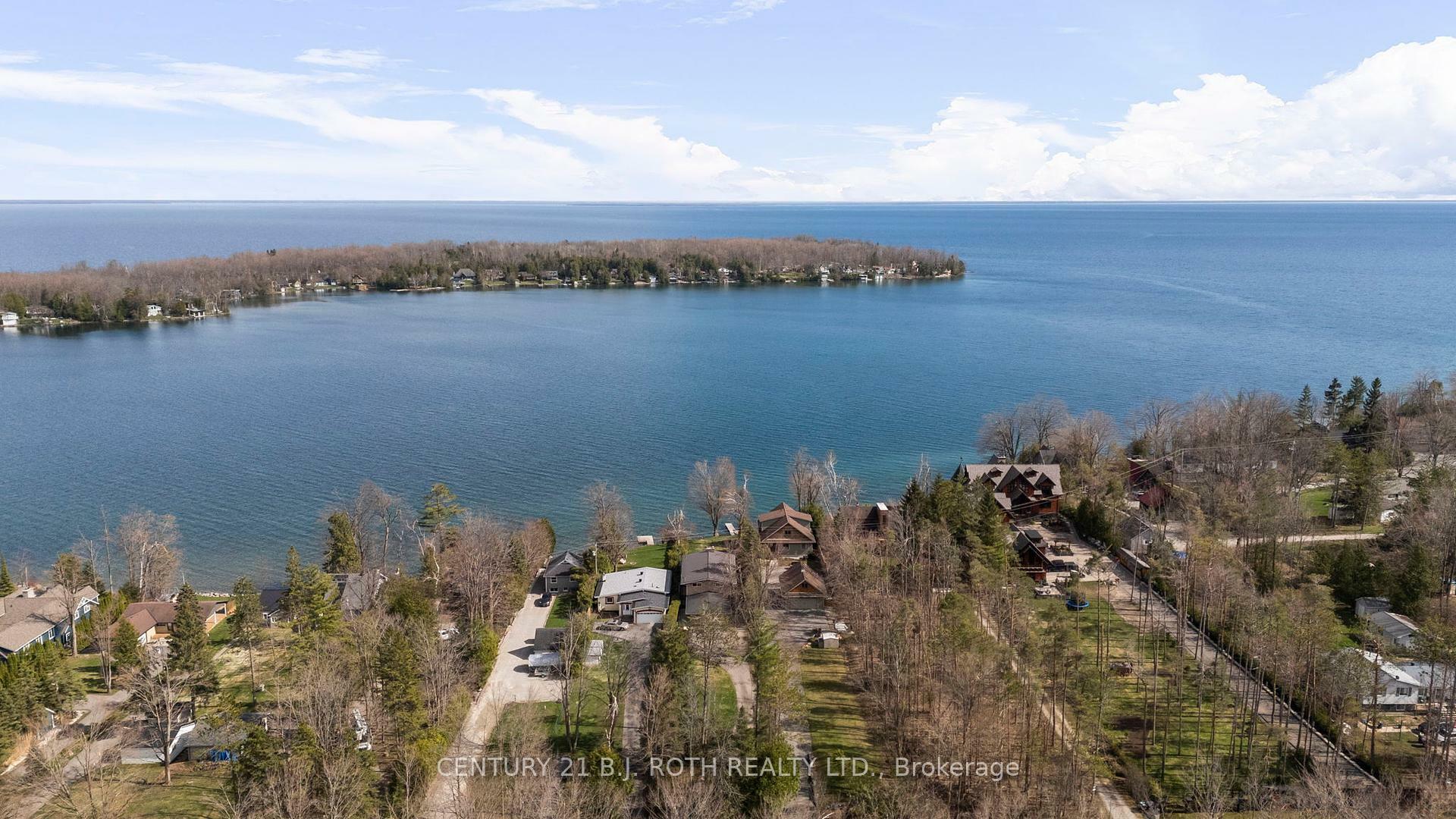 2679 Lakeshore Road E  Oro-Medonte ON L0L 1T0 photo