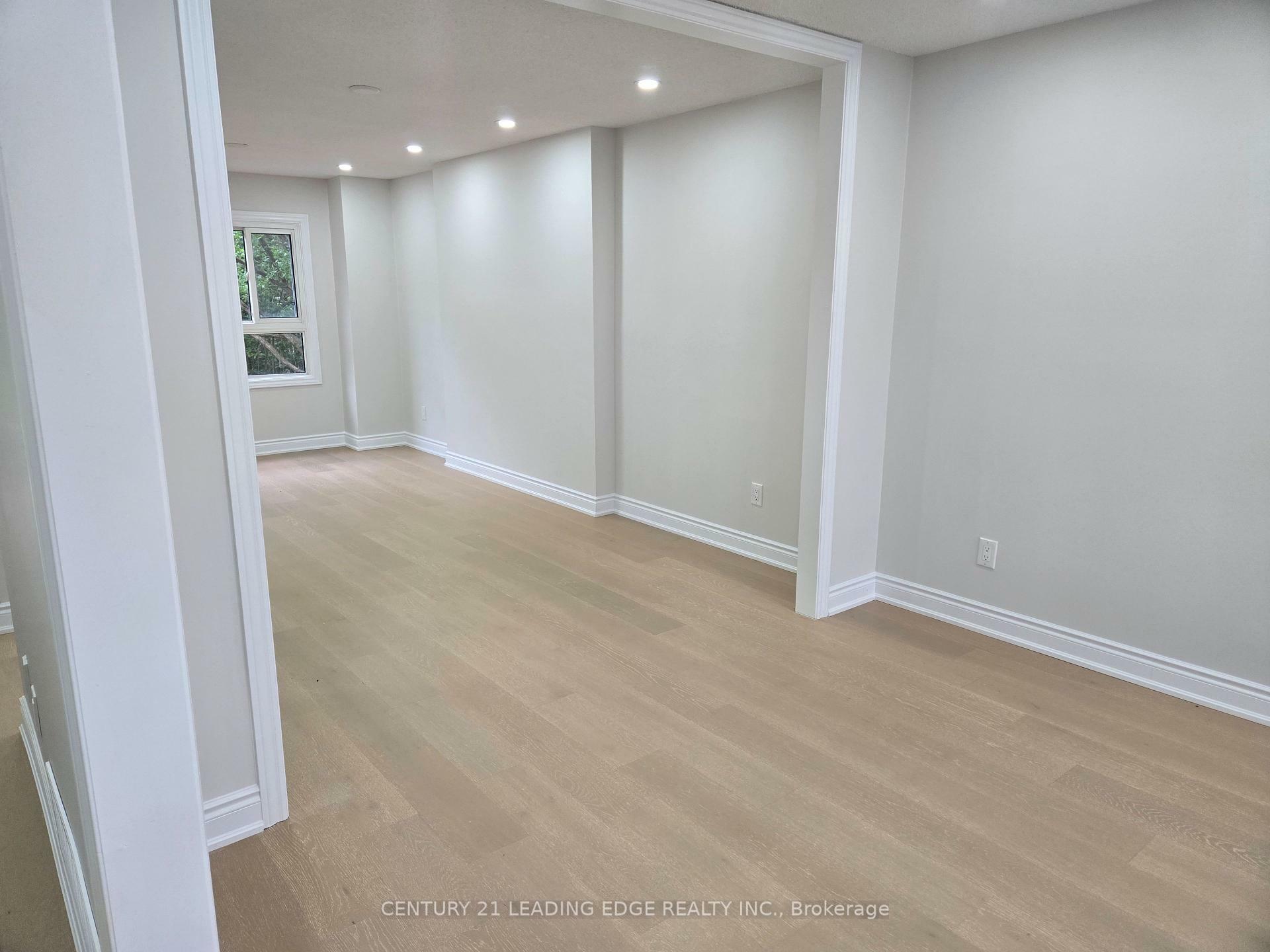 Photo de la propriété: 8 Bloomingdale Drive Main ON L6W 3Z6