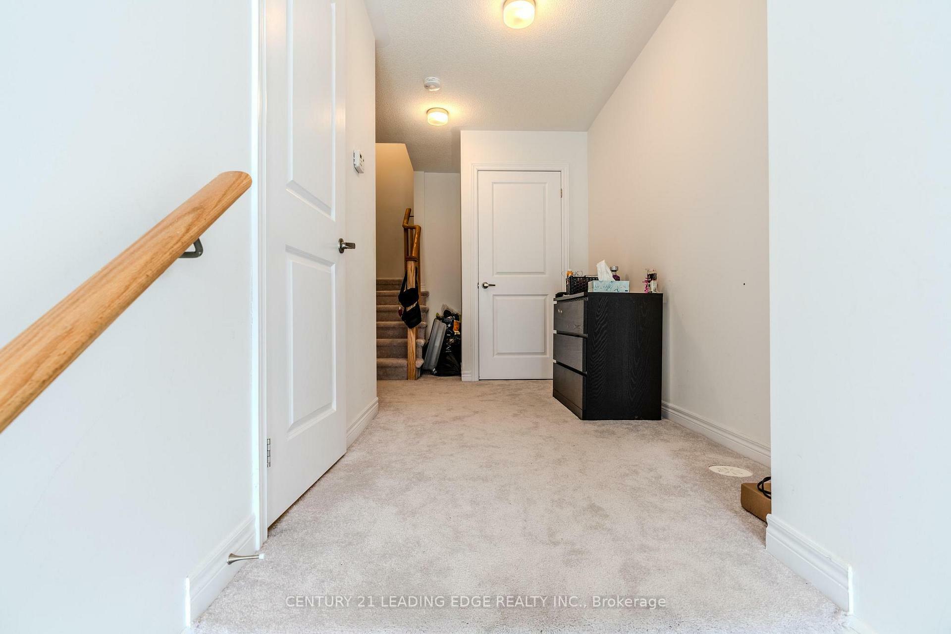 Photo de la propriété:  1121 Lockie Drive  ON L1L 0R9 