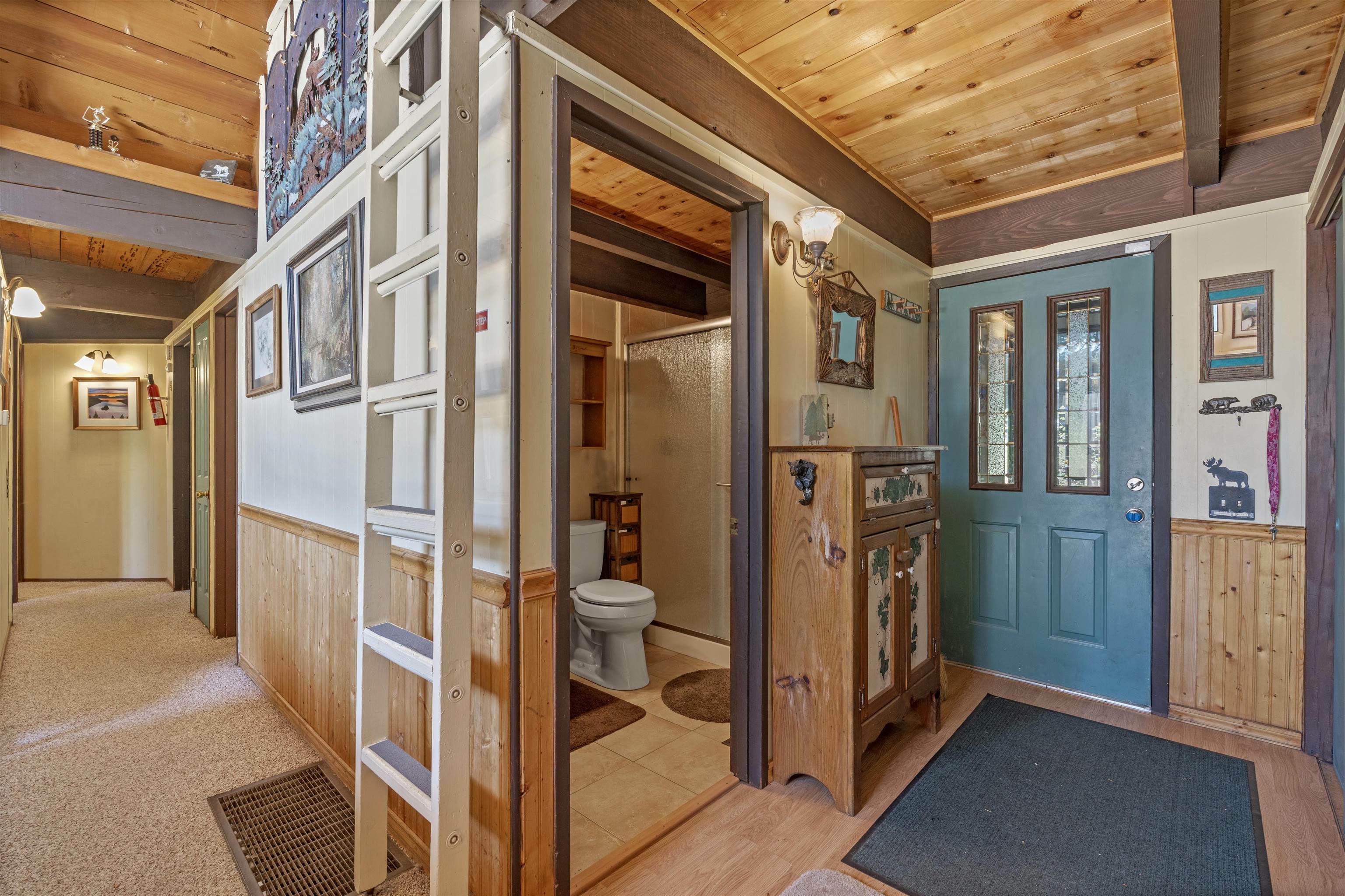 Property Photo: 1263 Sequoia Avenue CA 96145