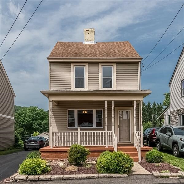Property Photo: 925 Greenhill Rd PA 15209