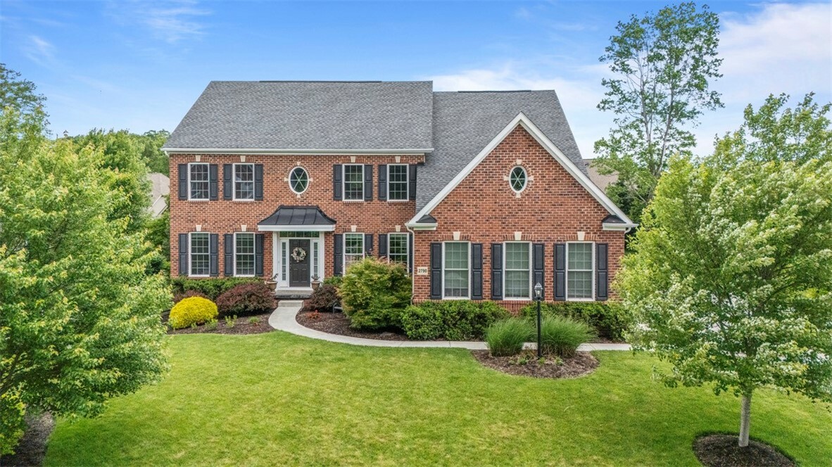 Property Photo: 2790 Blackstone Dr PA 15044