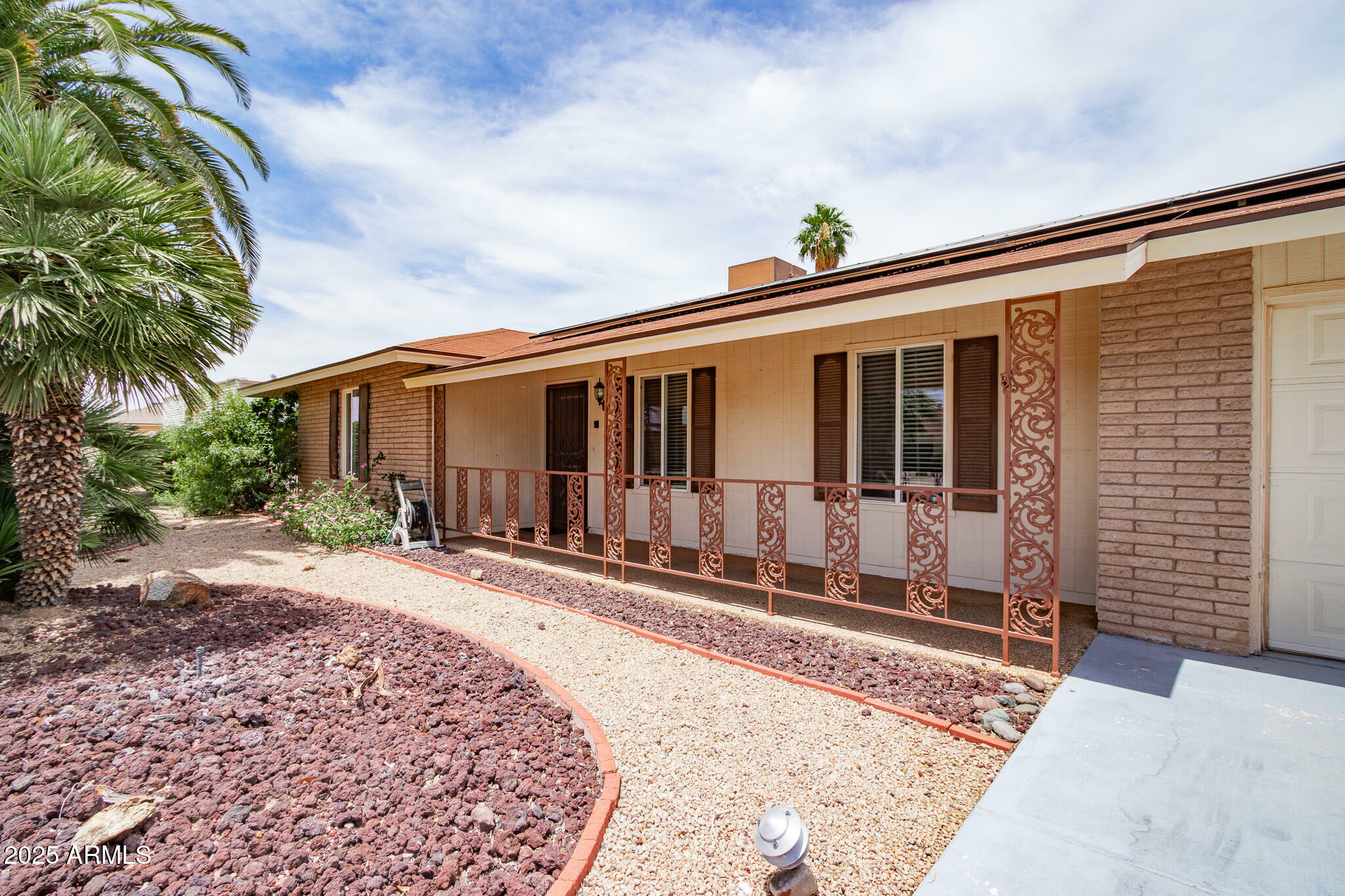 Property Photo: 10426 W Sutters Gold Lane AZ 85351