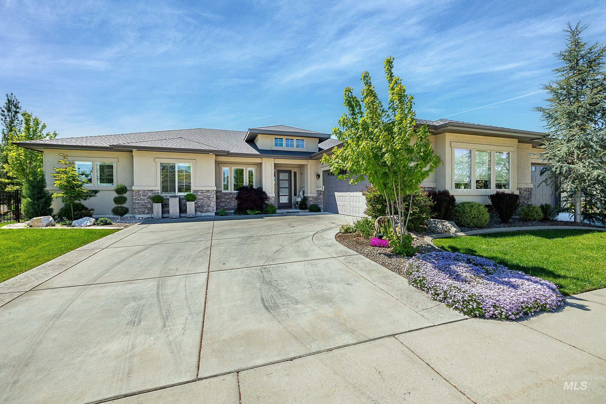 Property Photo: 983 W Water Vista St ID 83616